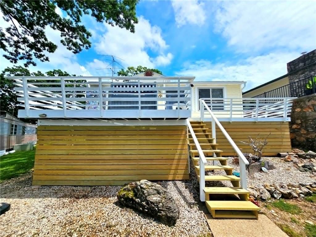 2205 Spring Cove Road — photo 35