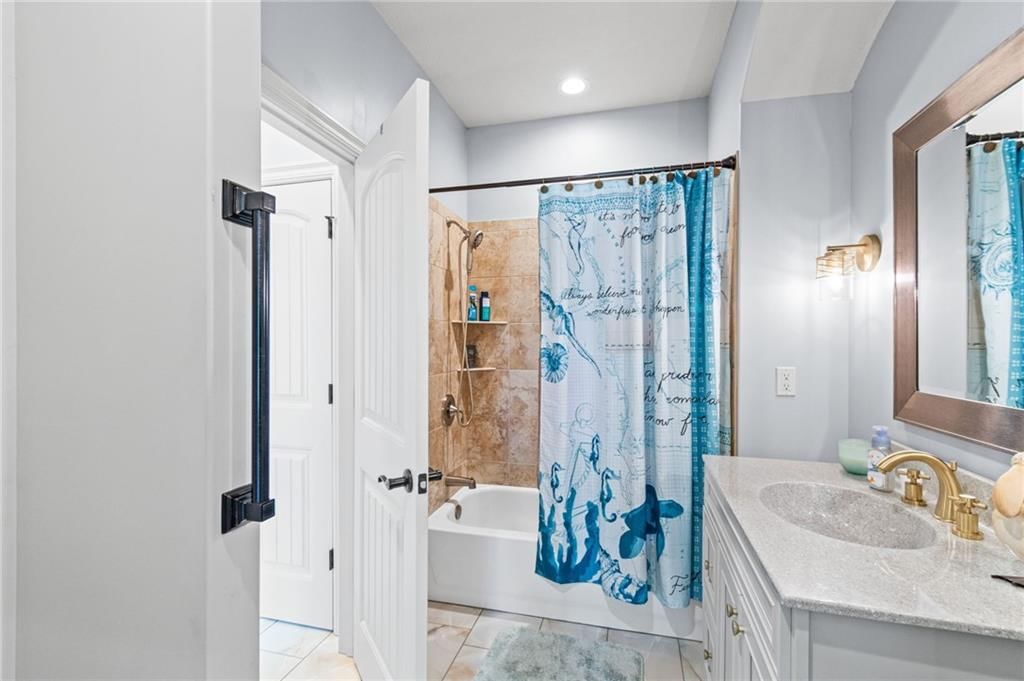 9127 N Evanston Avenue — photo 22