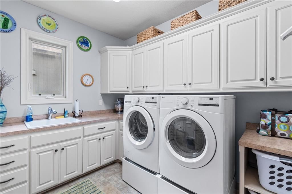 9127 N Evanston Avenue — photo 33