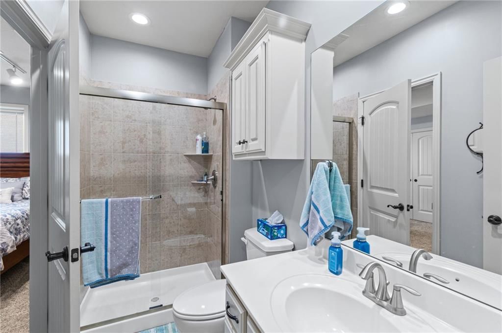 9127 N Evanston Avenue — photo 38