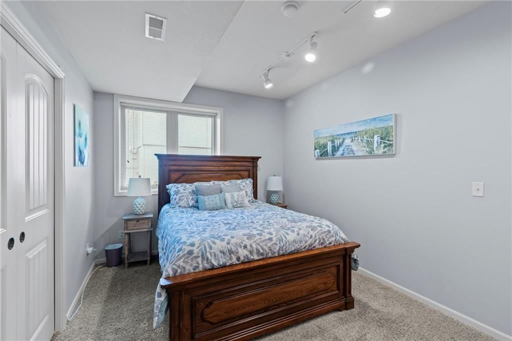 9127 N Evanston Avenue — photo 39