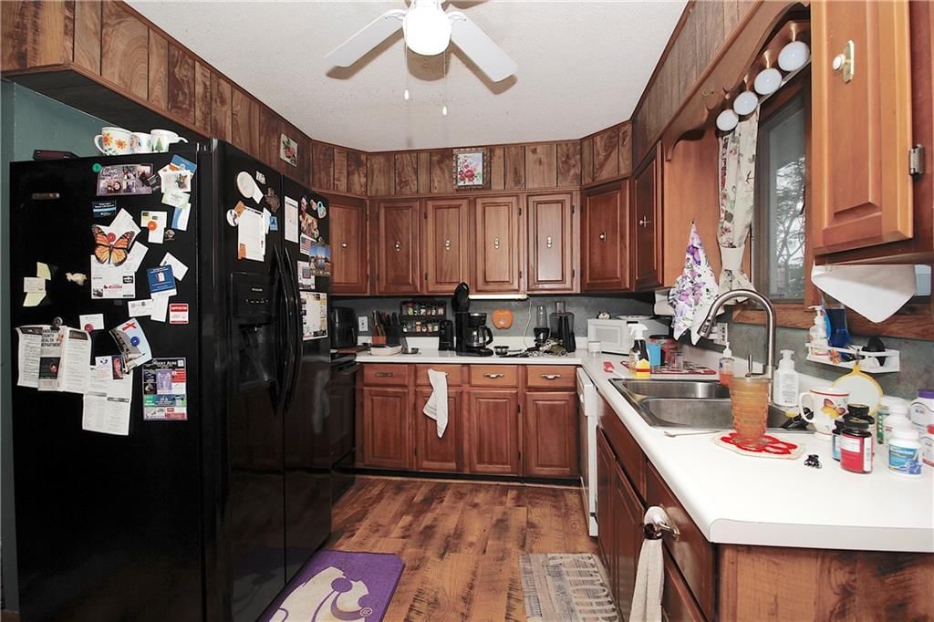 218 Warren Avenue — photo 6