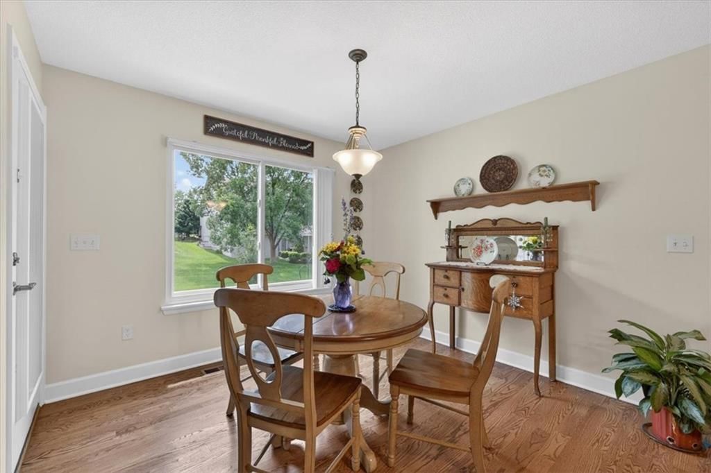 2717 S Woodbury Drive — photo 20