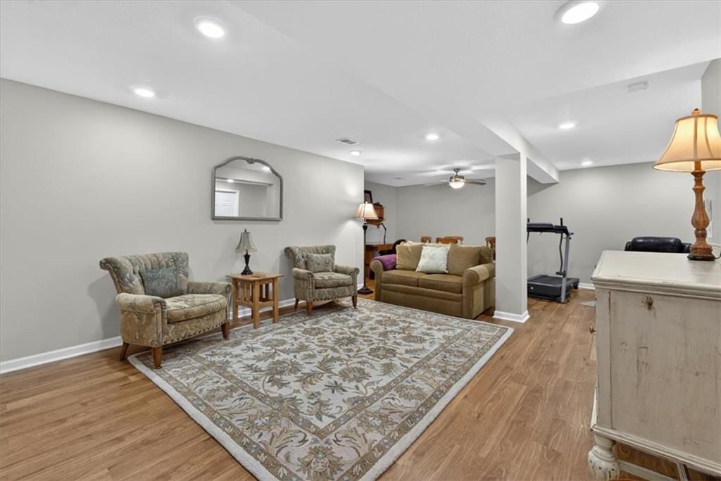 2717 S Woodbury Drive — photo 36