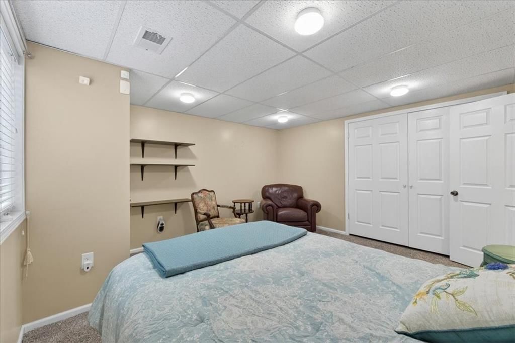 2717 S Woodbury Drive — photo 38