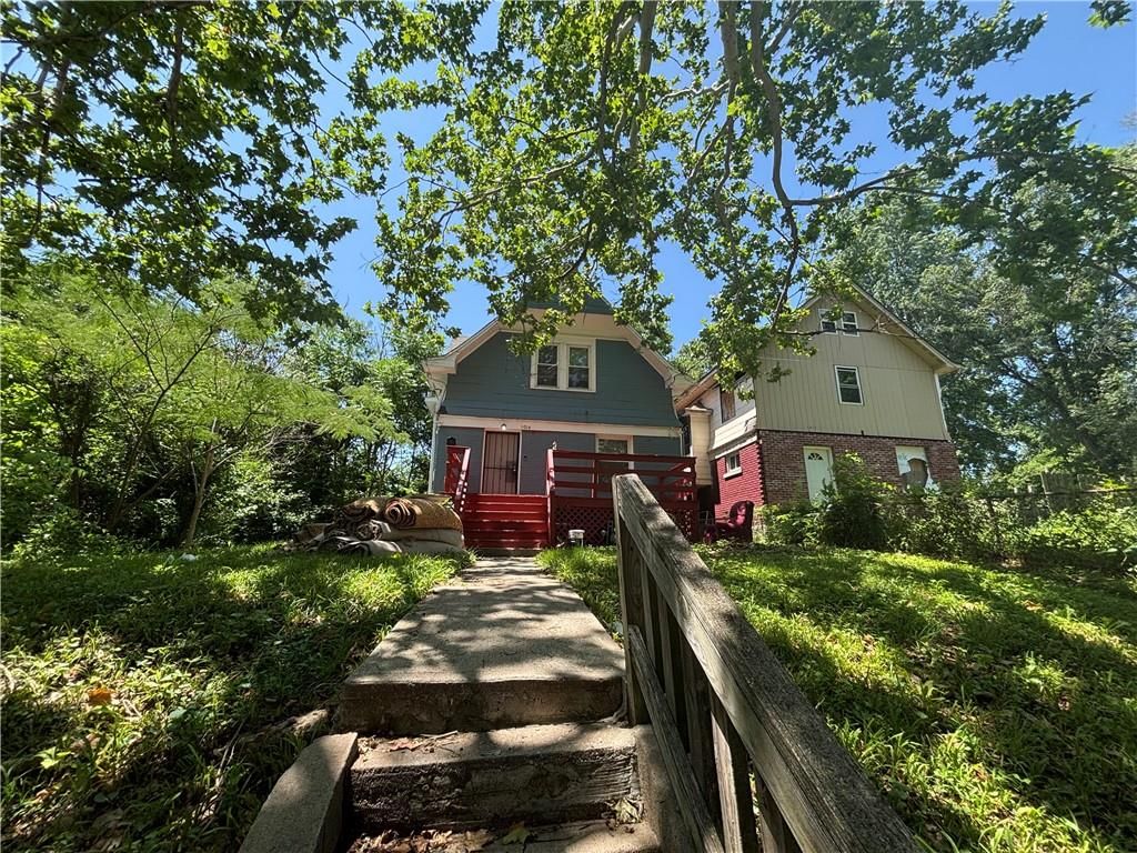 1014 Agnes Avenue — photo 1