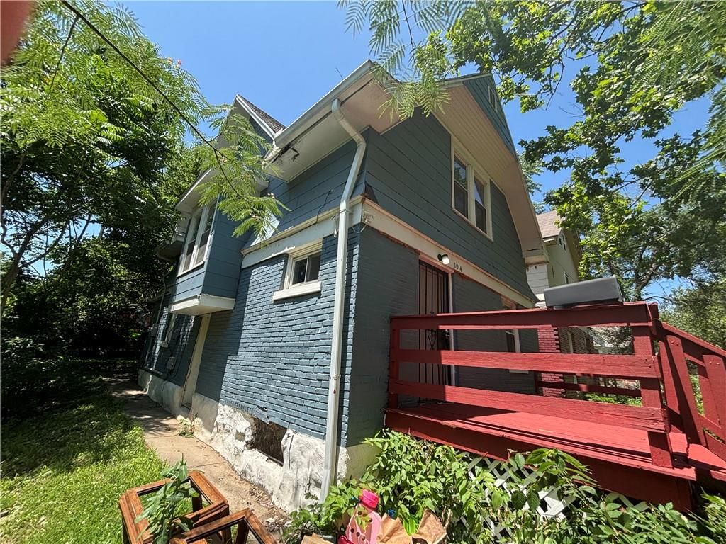 1014 Agnes Avenue — photo 3