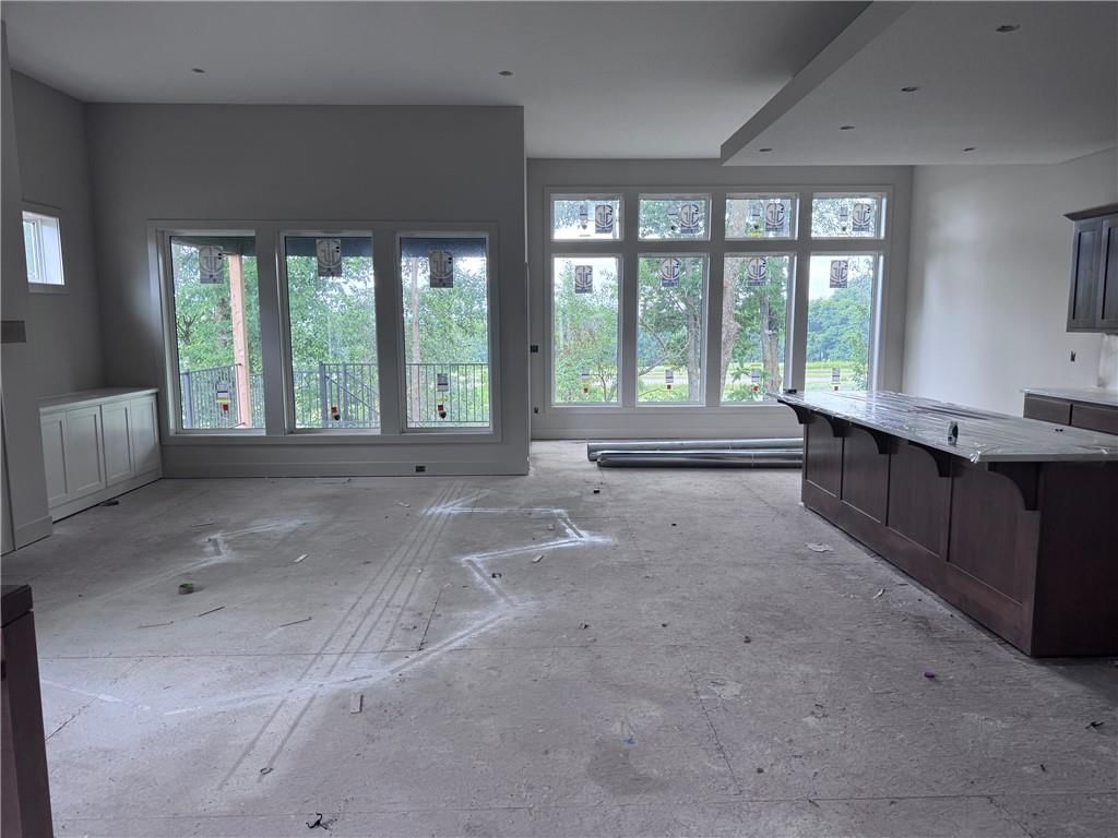 1945 Longview Drive — photo 6