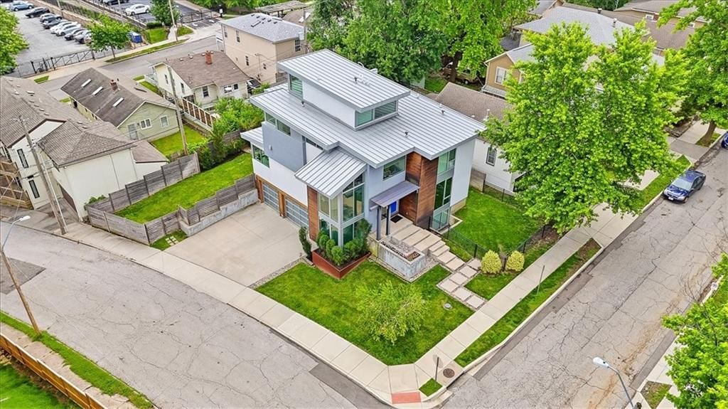 4601 Mercier Street — photo 47
