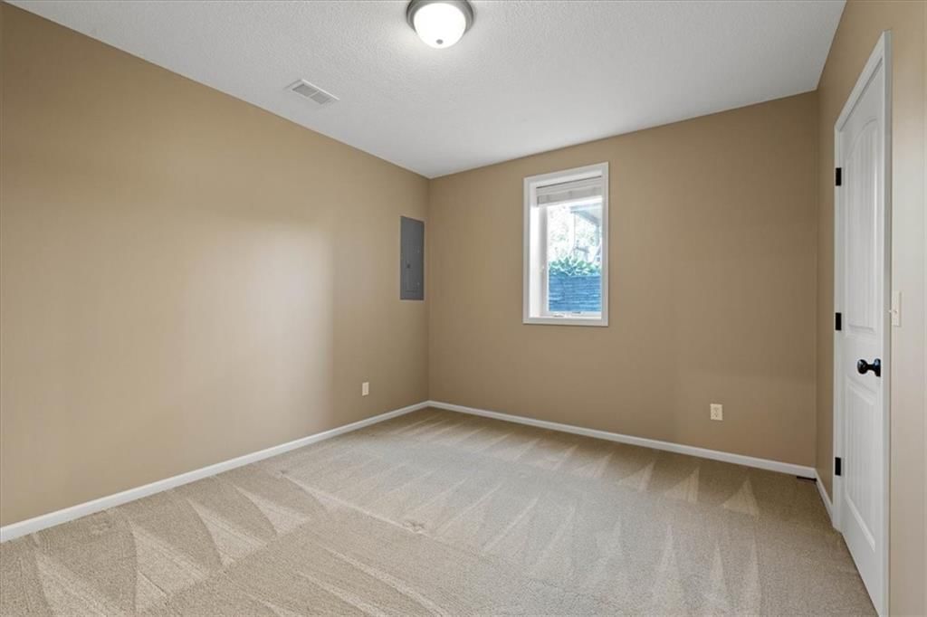 3107 W 155th Terrace — photo 33
