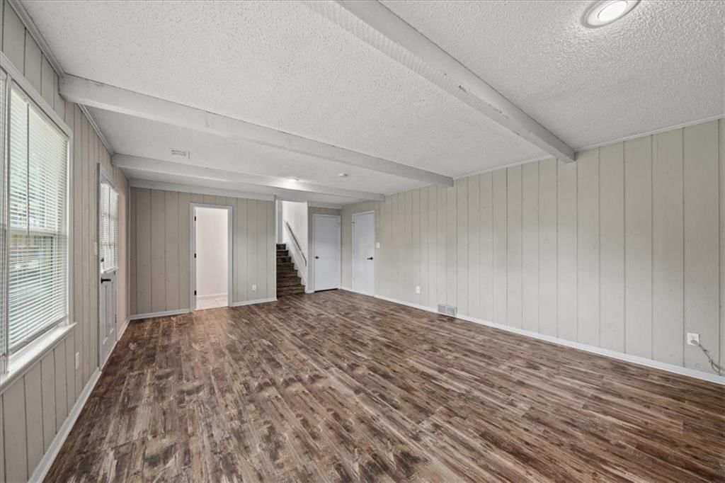 901 NW Springwood Drive — photo 21