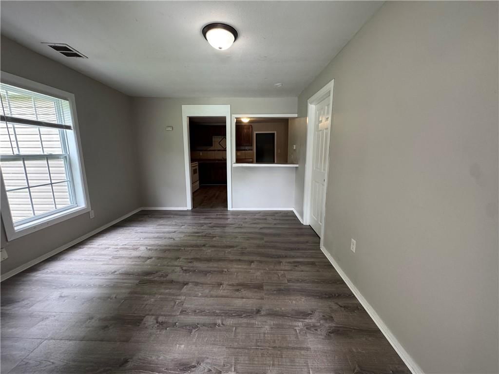 508 N Fairview Street — photo 6