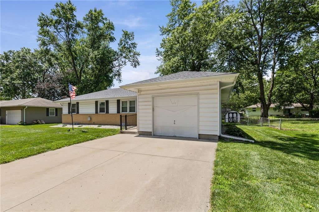 4826 Stearns Lane — photo 32