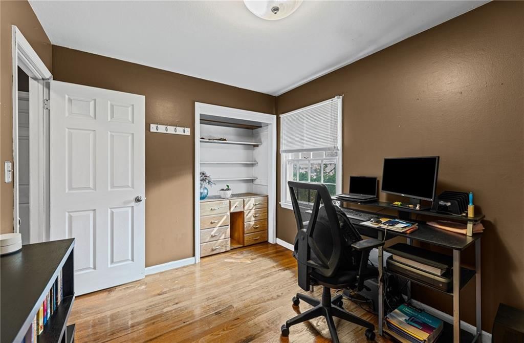 10705 Walrond Avenue — photo 15