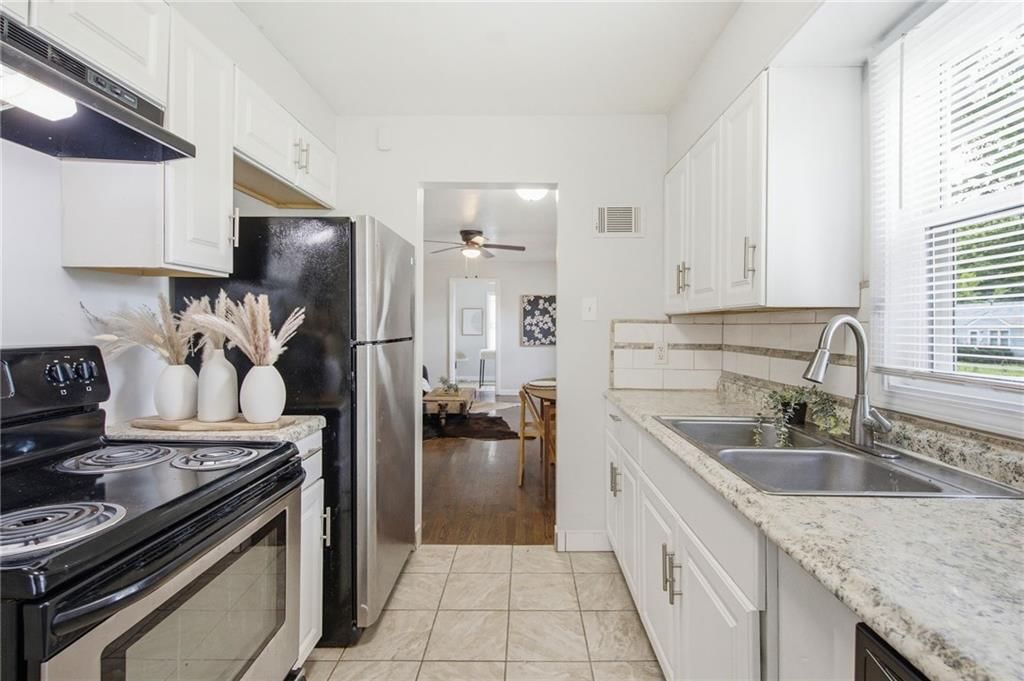 9604 E 68th Terrace — photo 14