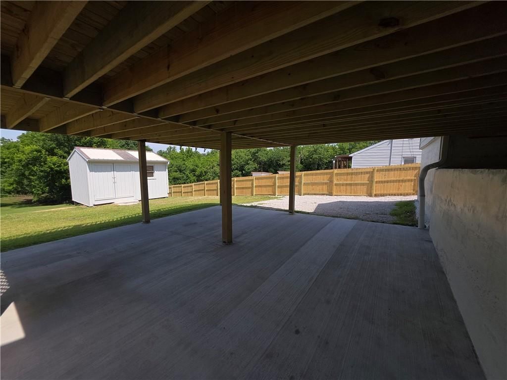 1704 S State Route 291 Highway — photo 24
