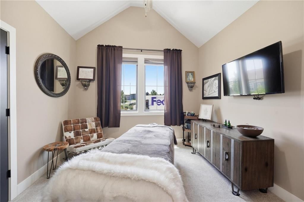 4261 Lakeshore Drive — photo 8