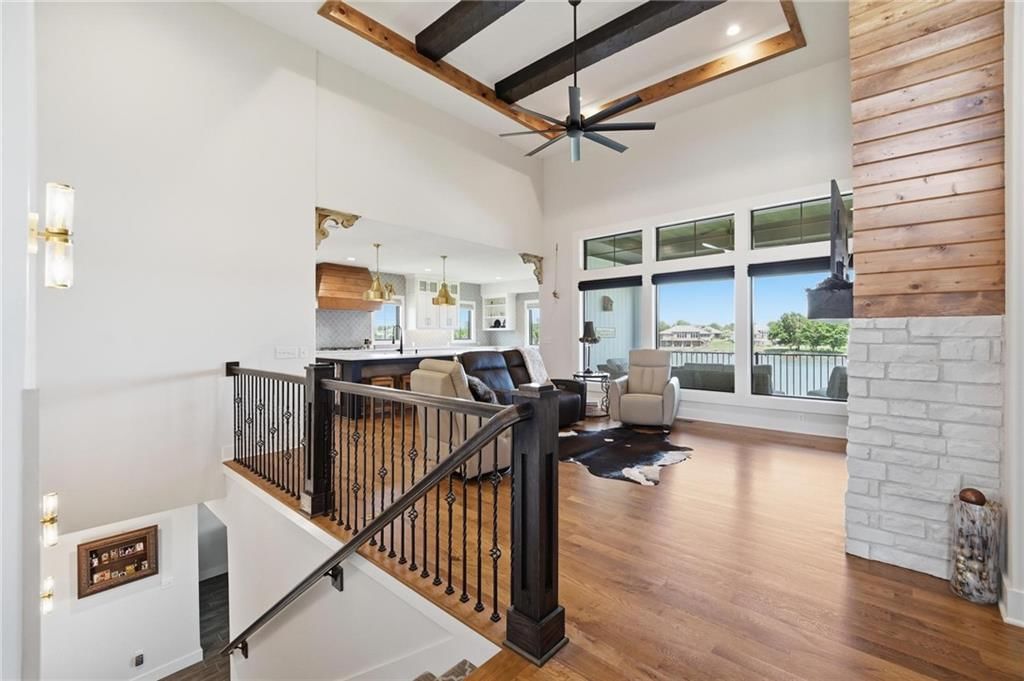 4261 Lakeshore Drive — photo 45