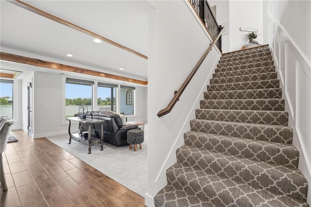 4261 Lakeshore Drive — photo 46