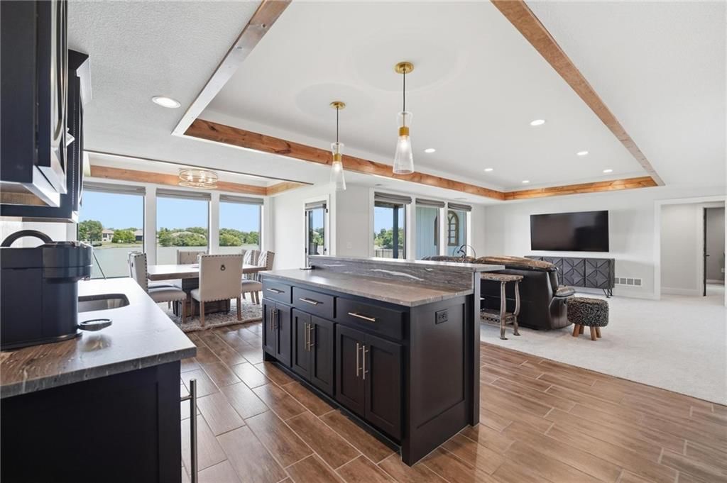 4261 Lakeshore Drive — photo 49