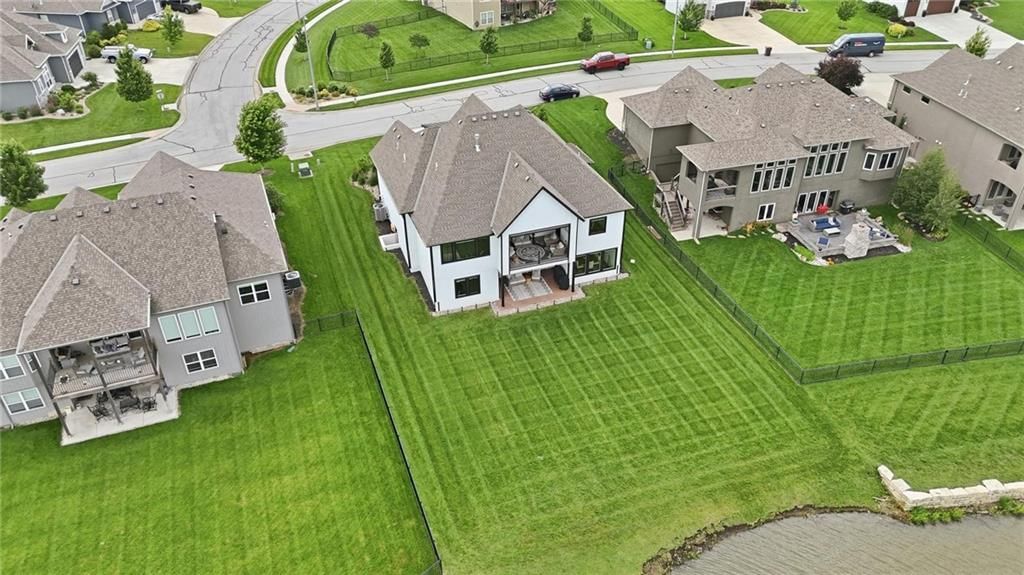 4261 Lakeshore Drive — photo 70