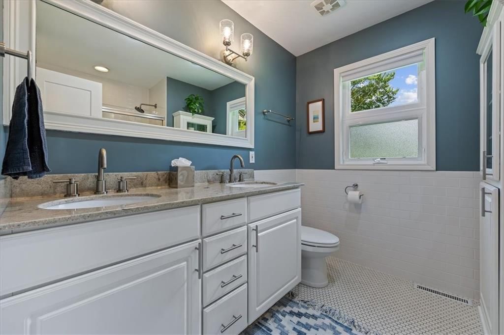 5926 Howe Drive — photo 20
