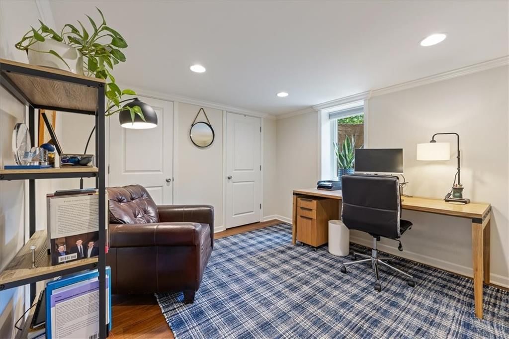 5926 Howe Drive — photo 24