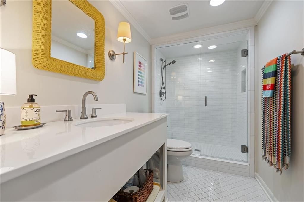 5926 Howe Drive — photo 25
