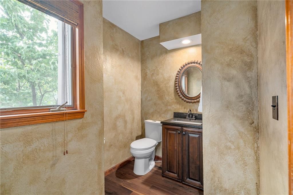 12401 W 110th Terrace — photo 15