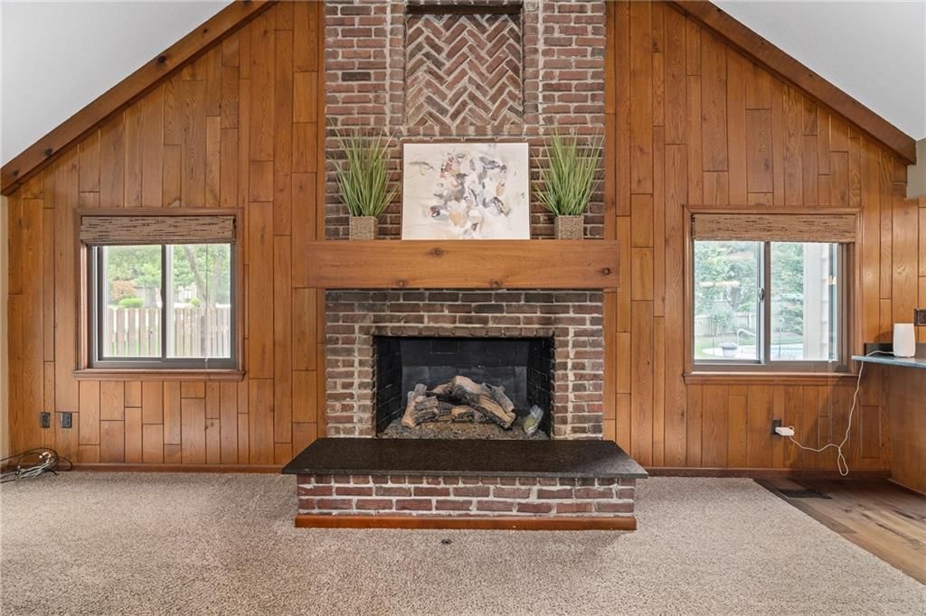 12401 W 110th Terrace — photo 32