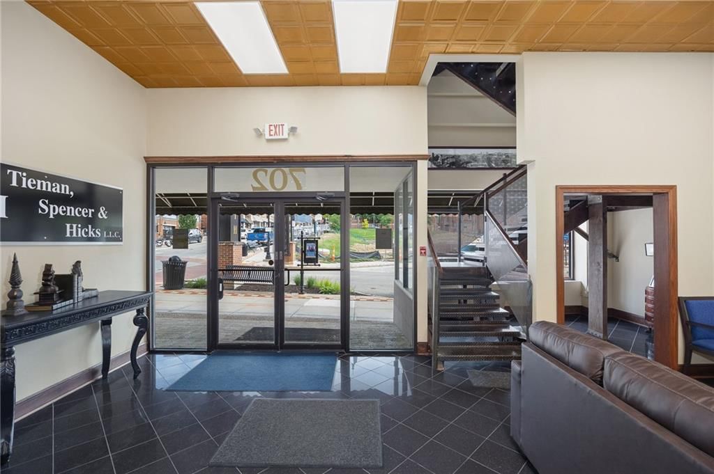702 Felix Street — photo 21
