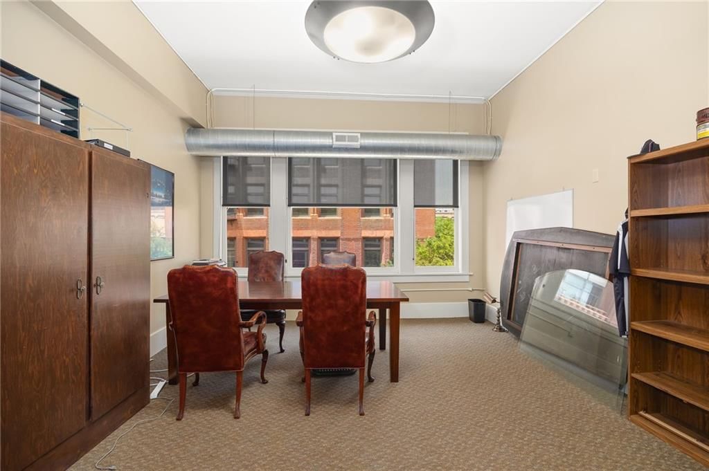 702 Felix Street — photo 38