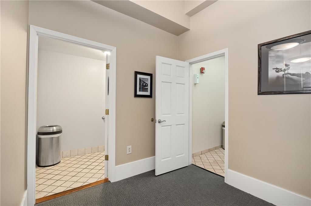 702 Felix Street — photo 44