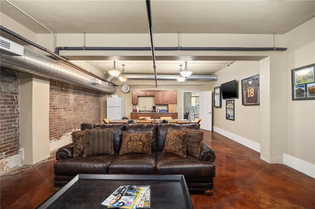 702 Felix Street — photo 60