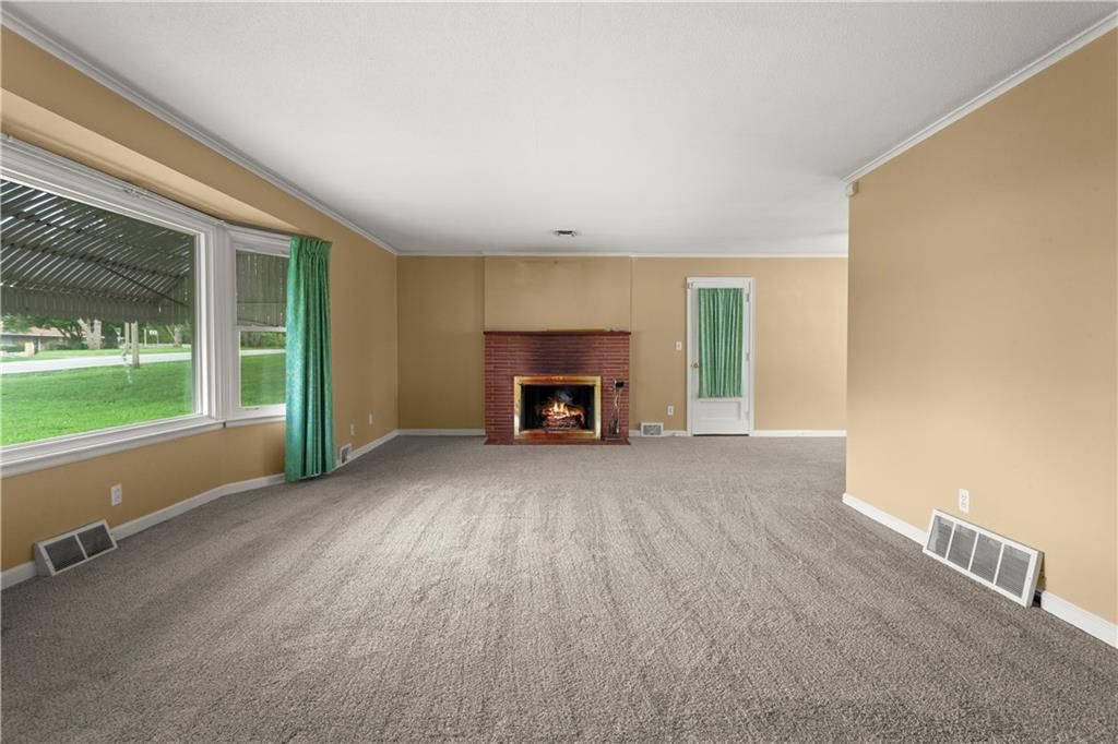 7323 Manchester Avenue — photo 15