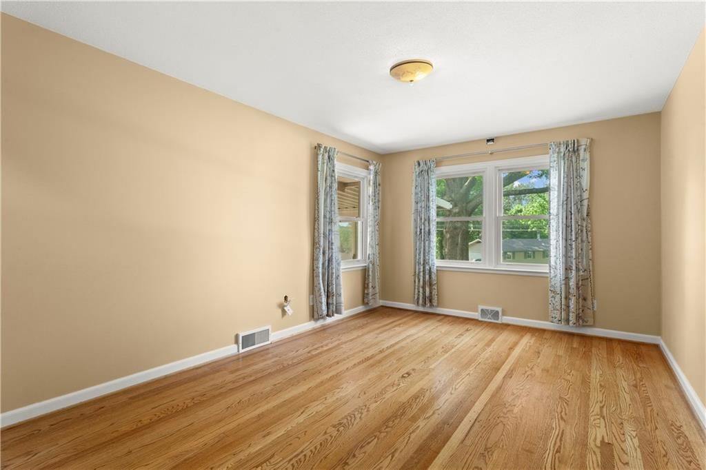 7323 Manchester Avenue — photo 20