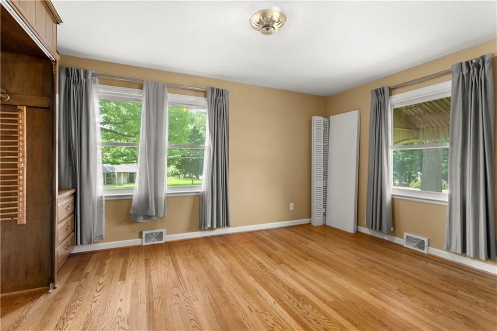 7323 Manchester Avenue — photo 22