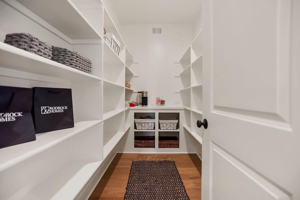 2417 W 177th Street — photo 23