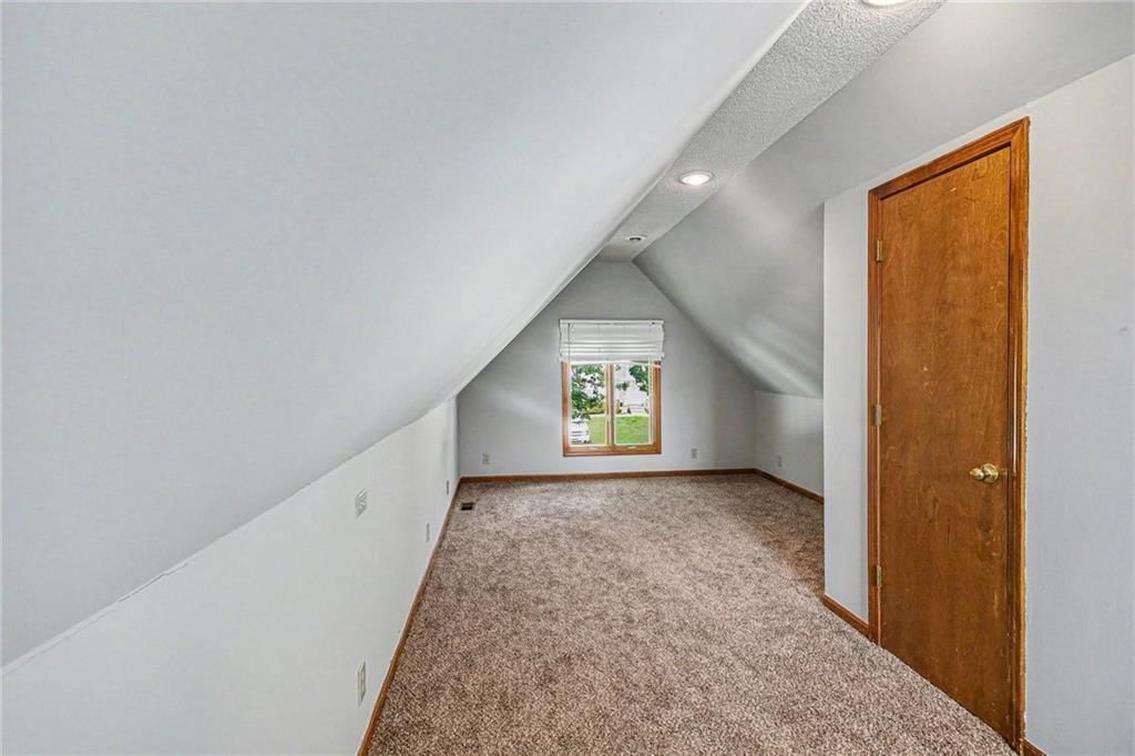 2118 S Central Street — photo 22
