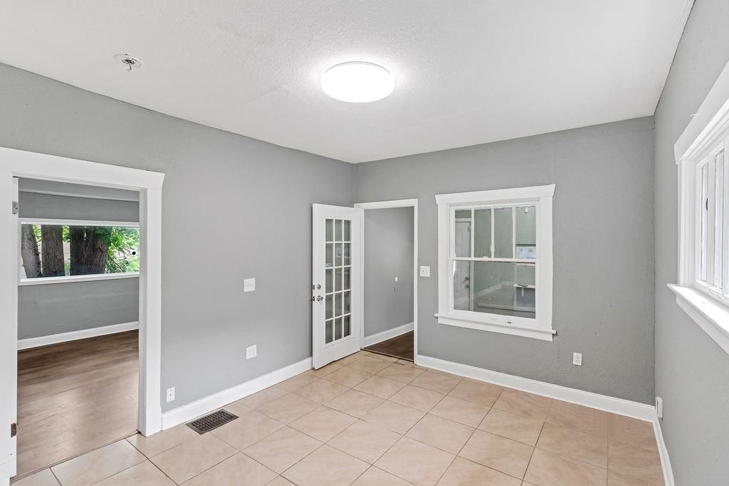 5441 E 27th Street — photo 14