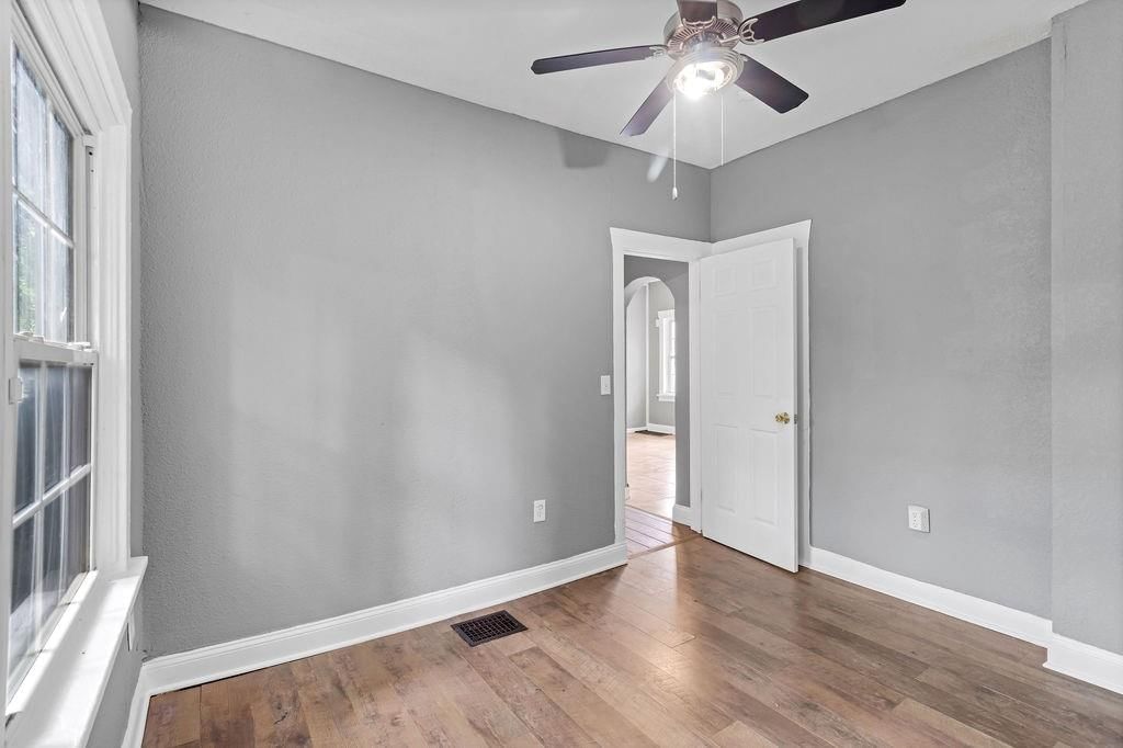 5441 E 27th Street — photo 17