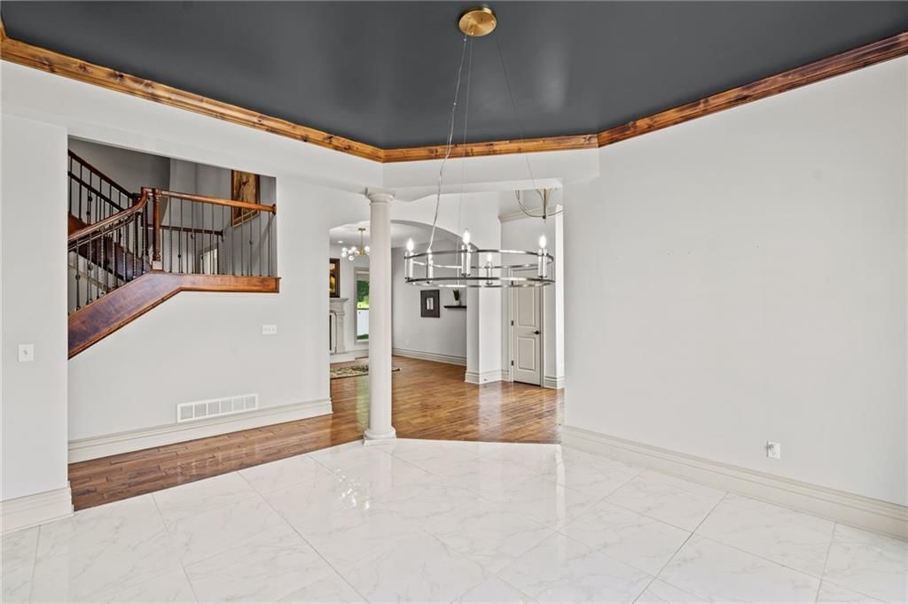 20215 W 89th Terrace — photo 4