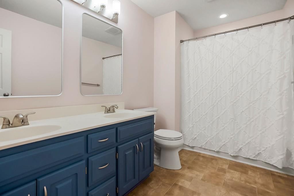 13929 S Kaw Street — photo 23
