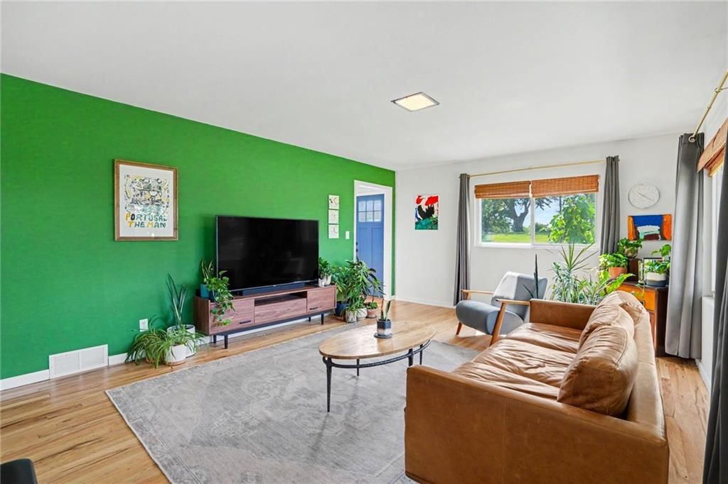 440 W Ruth Ewing Road — photo 5