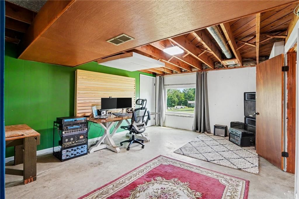 440 W Ruth Ewing Road — photo 13