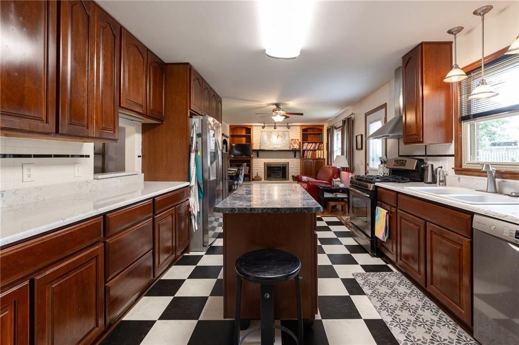 1400 SW CHARLESTON Street — photo 14