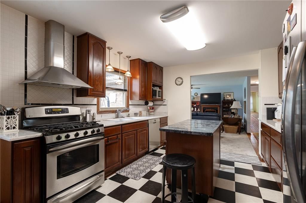 1400 SW CHARLESTON Street — photo 16