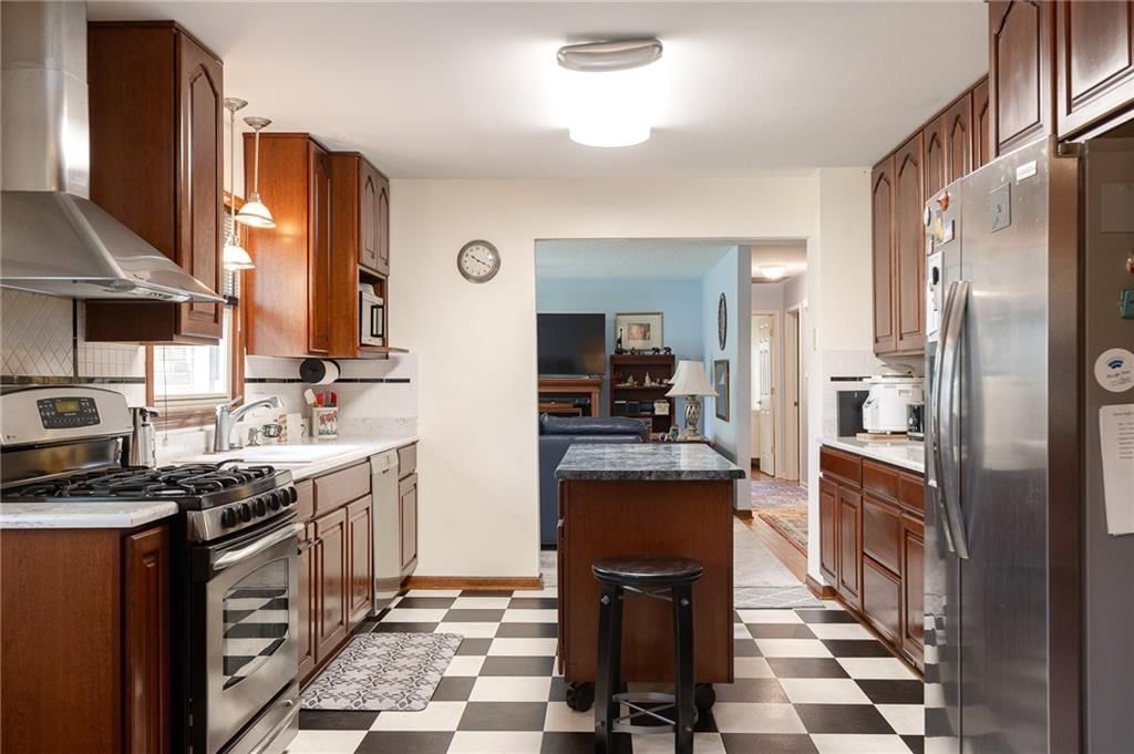 1400 SW CHARLESTON Street — photo 18