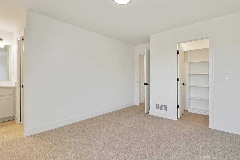 2609 NE Amanda Lane — photo 29