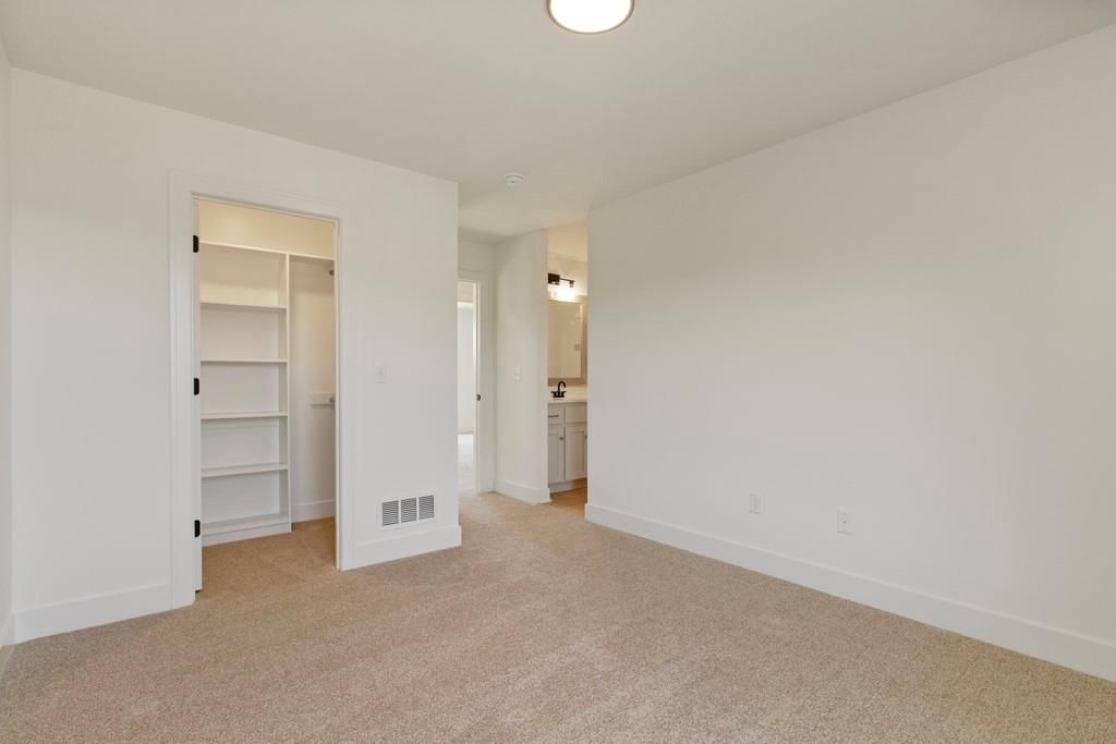 2609 NE Amanda Lane — photo 31